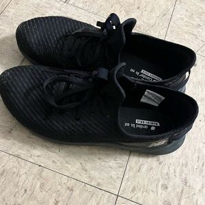 New Balance Black Athletic Shoes